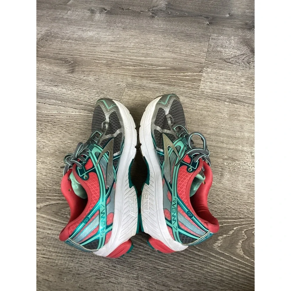 Brooks Ravenna 7 Running Sneakers Womens Size 7.5 B Grey Pink Teal 1202081B127